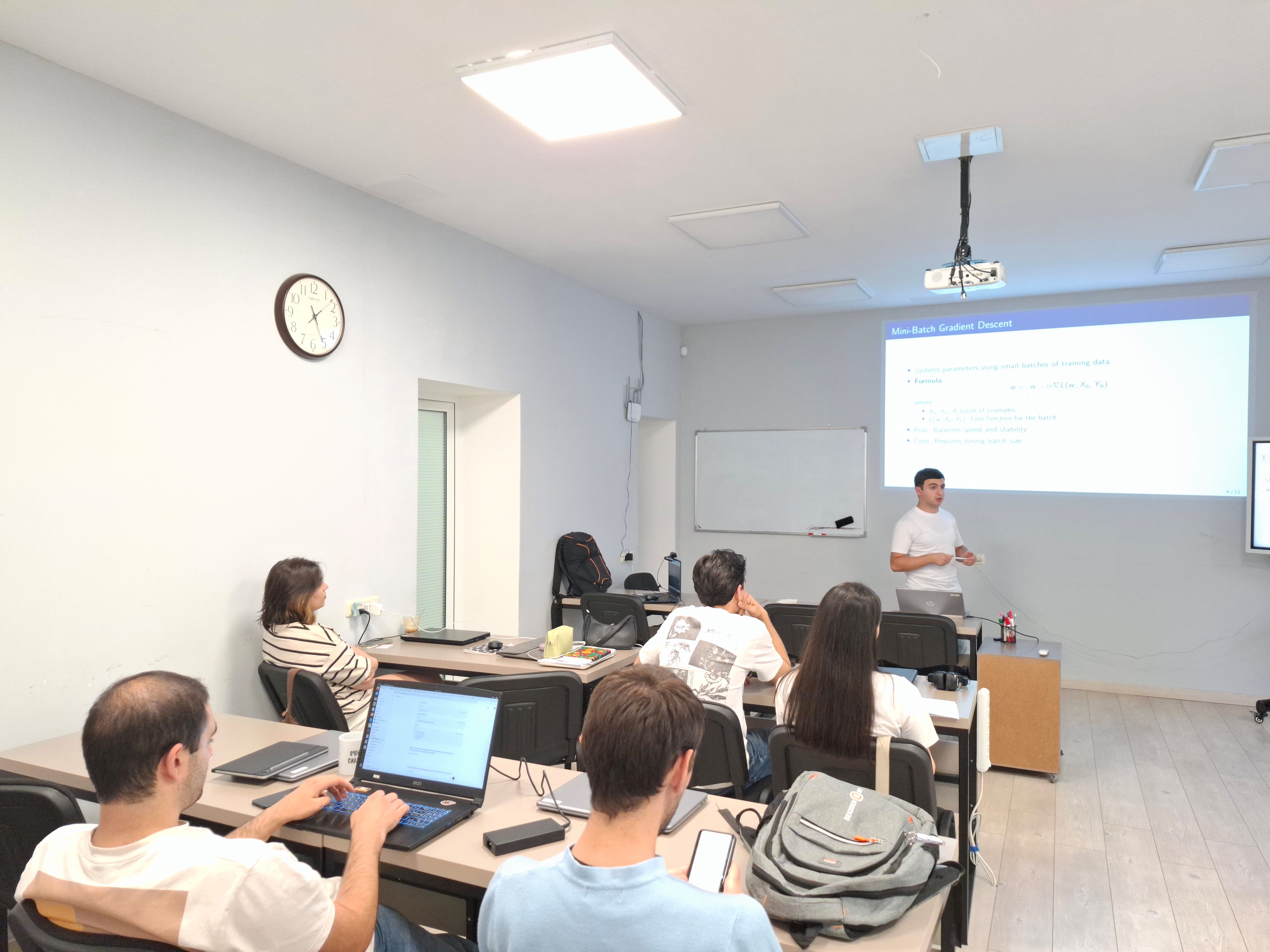 Seminar on Optimization Algorithms in Machine Learning: Adam Optimizer