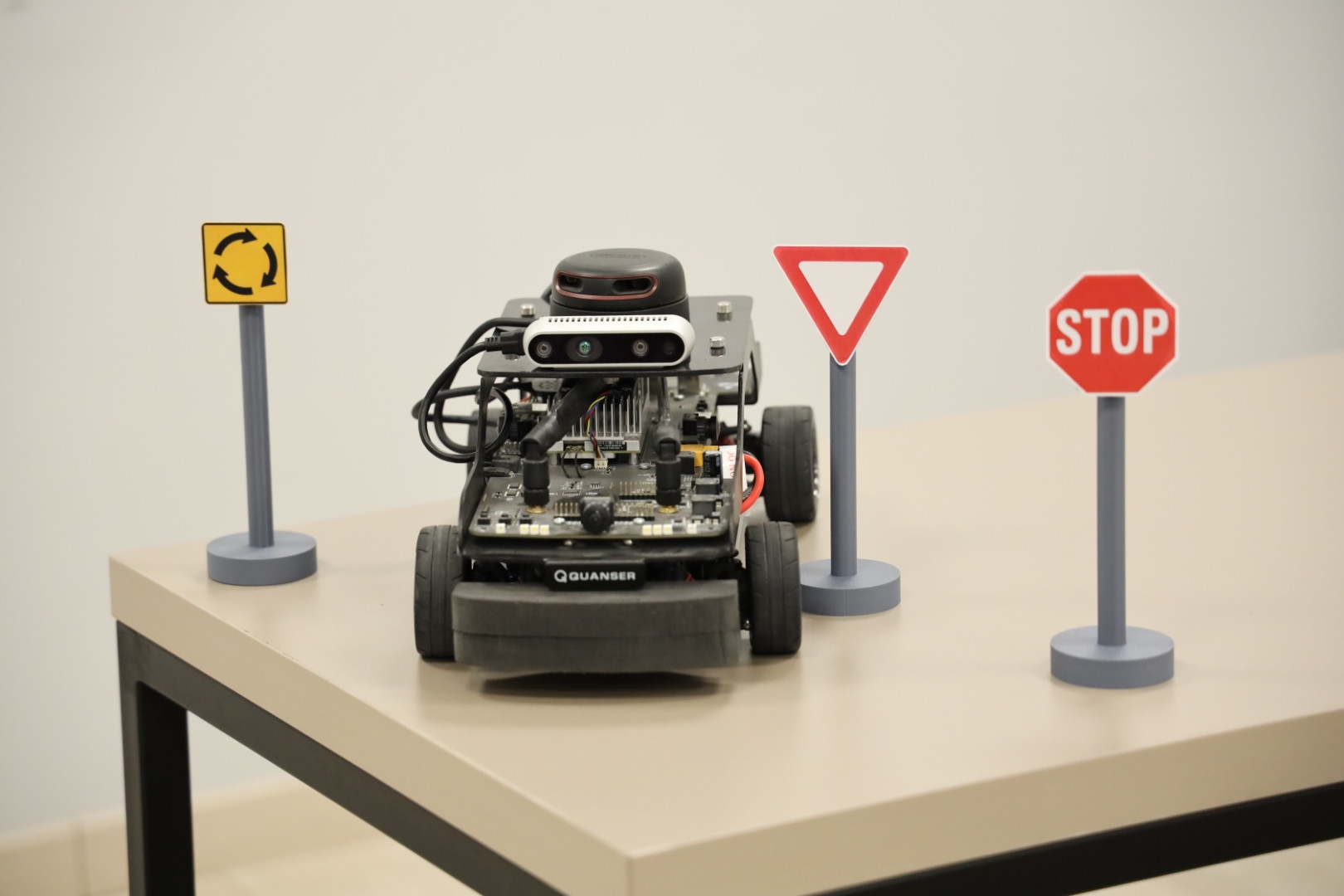 Behind the Scenes: CSIE Team Prepares for 2025 ACC Self-Driving Car Student Competition Finals․