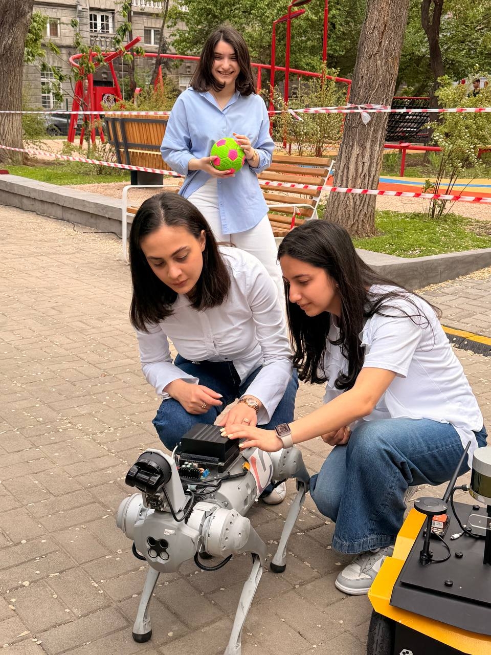 CSIE participated in the opening event of the "Armenian Inventors: Science from the Inside Out" public playground