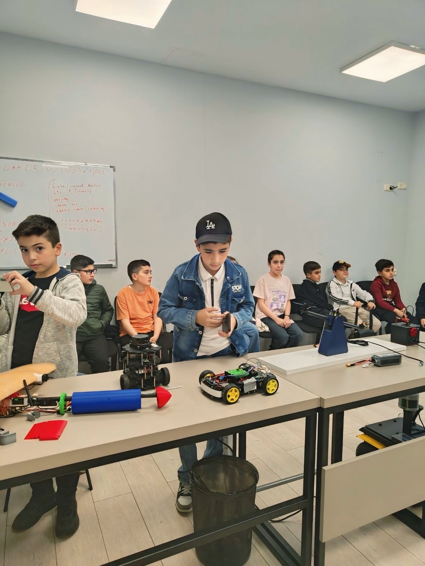 Students from Ashtarak Technological School Visited CSIE