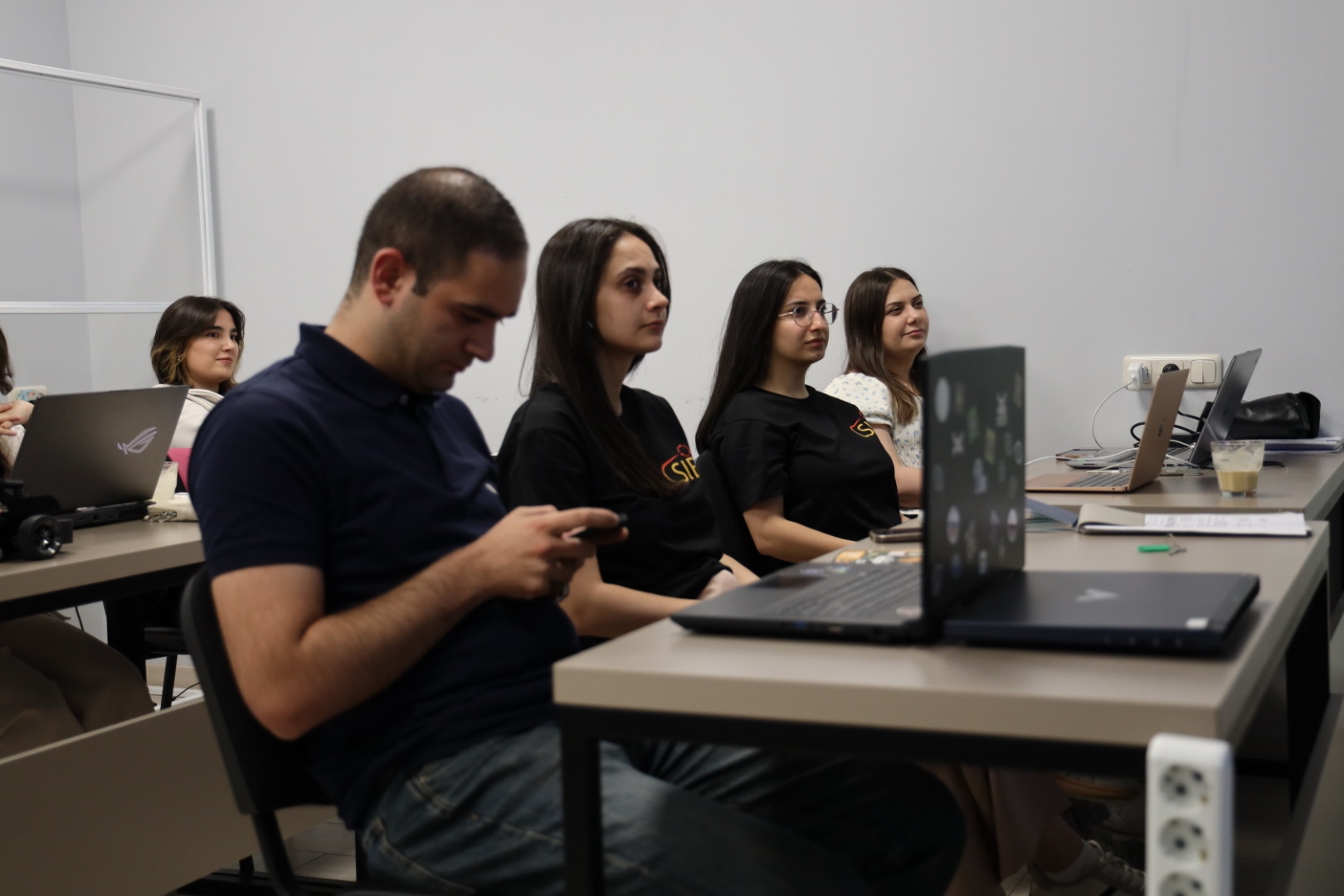 Seminar on Lung Nodule Detection and Deep Learning Approaches in Medical Imaging